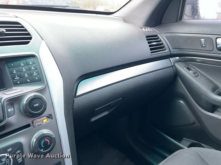 image for item MI9030 2015 Ford Explorer Police Interceptor  SUV