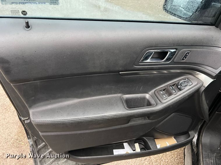 image for item MI9031 2015 Ford Explorer Police Interceptor  SUV