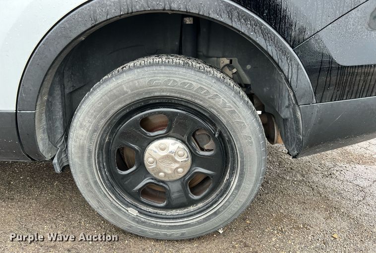 image for item MI9031 2015 Ford Explorer Police Interceptor  SUV