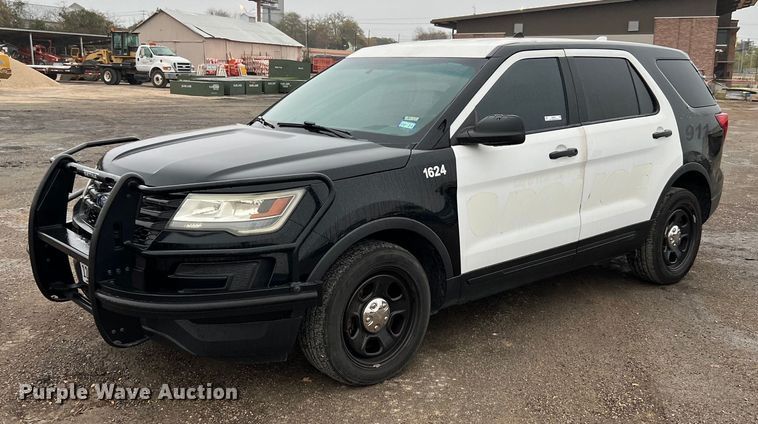 image for item MI9032 2016 Ford Explorer Police Interceptor  SUV