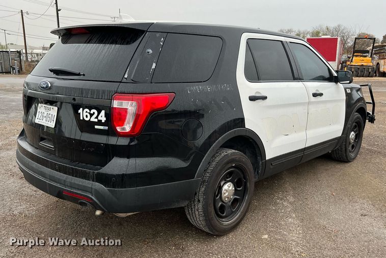 image for item MI9032 2016 Ford Explorer Police Interceptor  SUV