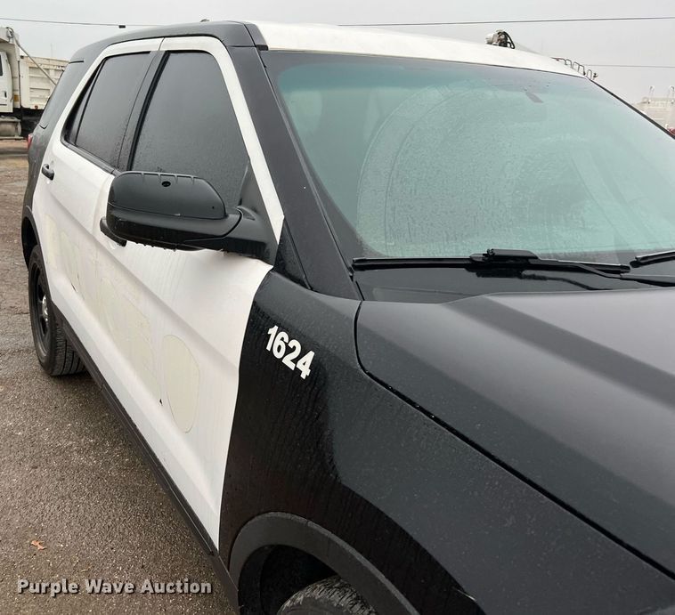 image for item MI9032 2016 Ford Explorer Police Interceptor  SUV