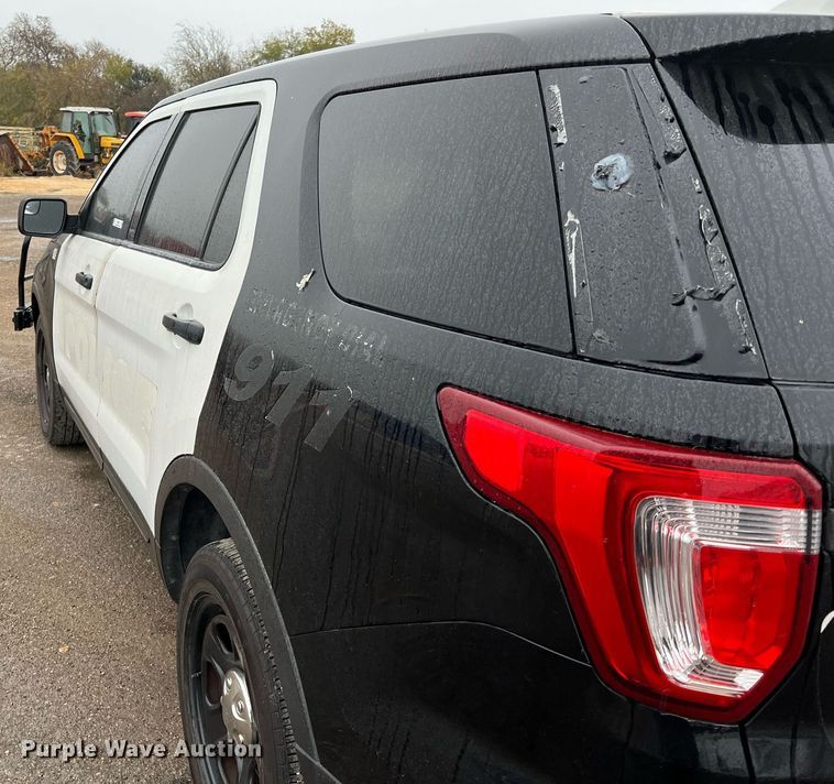 image for item MI9032 2016 Ford Explorer Police Interceptor  SUV