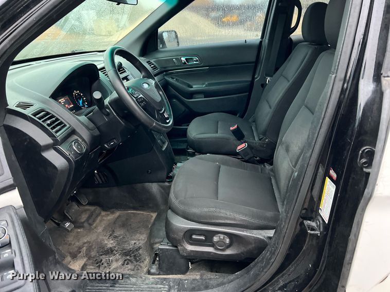image for item MI9032 2016 Ford Explorer Police Interceptor  SUV