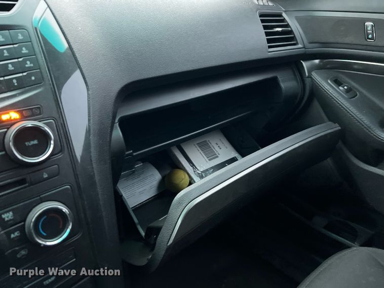 image for item MI9032 2016 Ford Explorer Police Interceptor  SUV