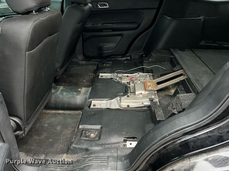 image for item MI9032 2016 Ford Explorer Police Interceptor  SUV