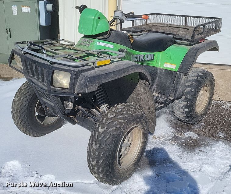 image for item MI9884 2004 Artic Cat 500 ATV