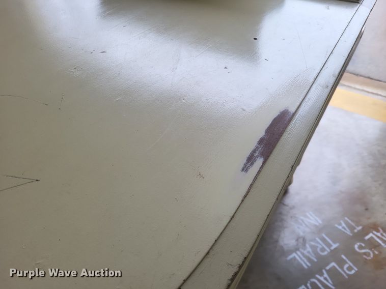 image for item MI9914 Steinway & Sons baby grand piano