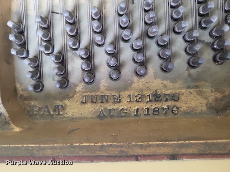 image for item MI9914 Steinway & Sons baby grand piano