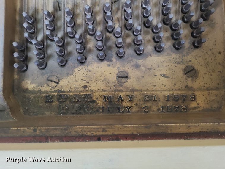 image for item MI9914 Steinway & Sons baby grand piano