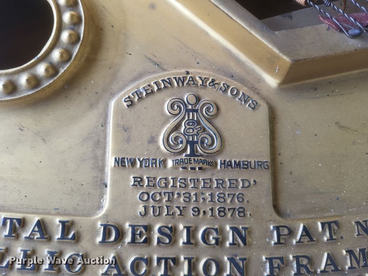 image for item MI9914 Steinway & Sons baby grand piano