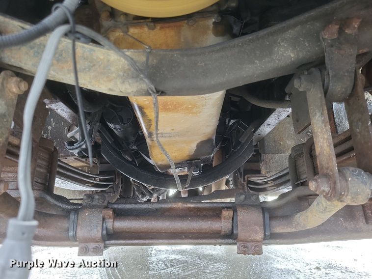 image for item MI9917 1995 Chevrolet Kodiak  dump truck