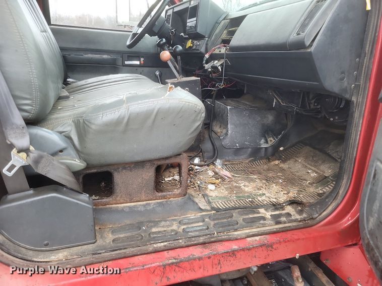 image for item MI9917 1995 Chevrolet Kodiak  dump truck