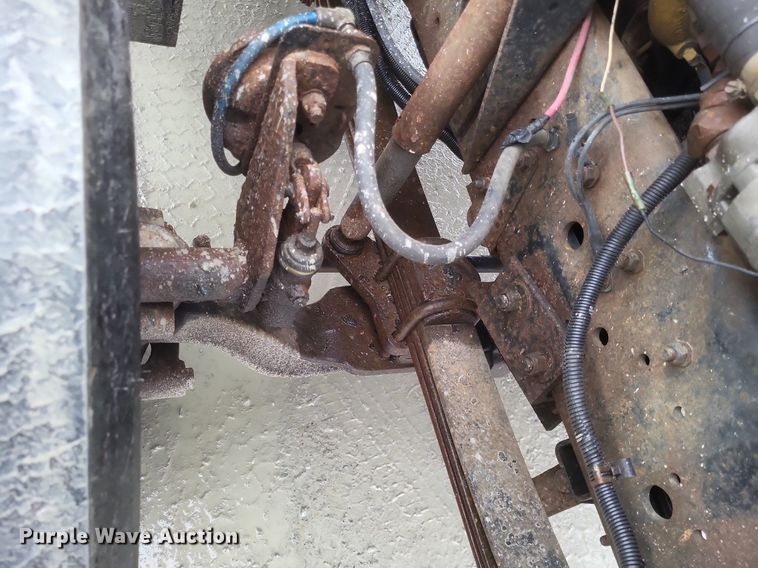 image for item MI9917 1995 Chevrolet Kodiak  dump truck