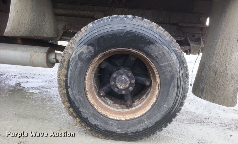 image for item MI9917 1995 Chevrolet Kodiak  dump truck