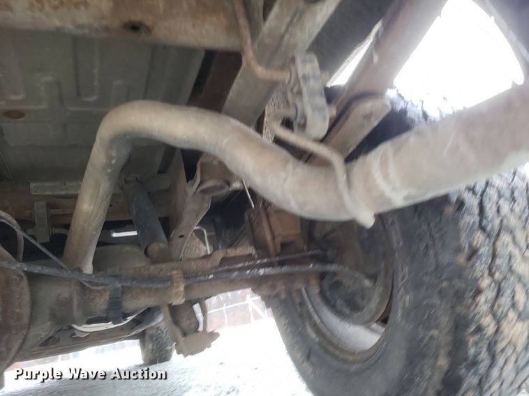 image for item MI9920 2005 Chevrolet Silverado 1500 Ext. Cab pickup truck