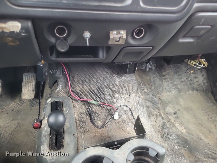 image for item MI9920 2005 Chevrolet Silverado 1500 Ext. Cab pickup truck