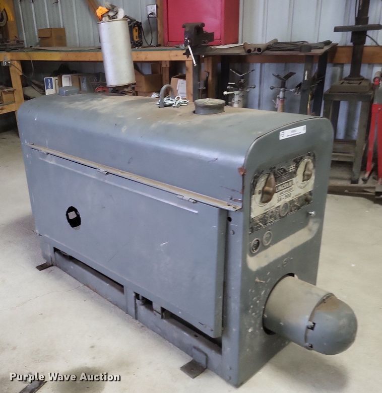 image for item MI9921 Lincoln  SA-200 welder