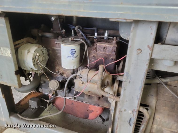 image for item MI9921 Lincoln  SA-200 welder