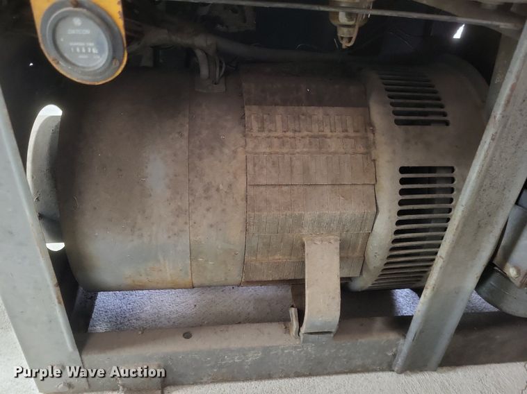 image for item MI9921 Lincoln  SA-200 welder