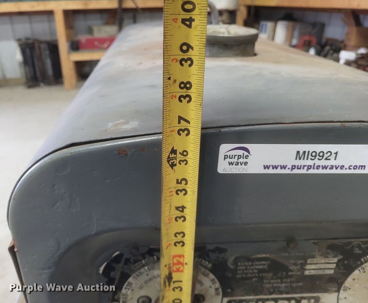 image for item MI9921 Lincoln  SA-200 welder