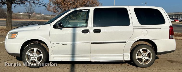 image for item NB9306 2007 Chevrolet Uplander handicap accessible van