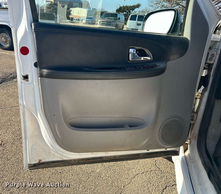 image for item NB9306 2007 Chevrolet Uplander handicap accessible van