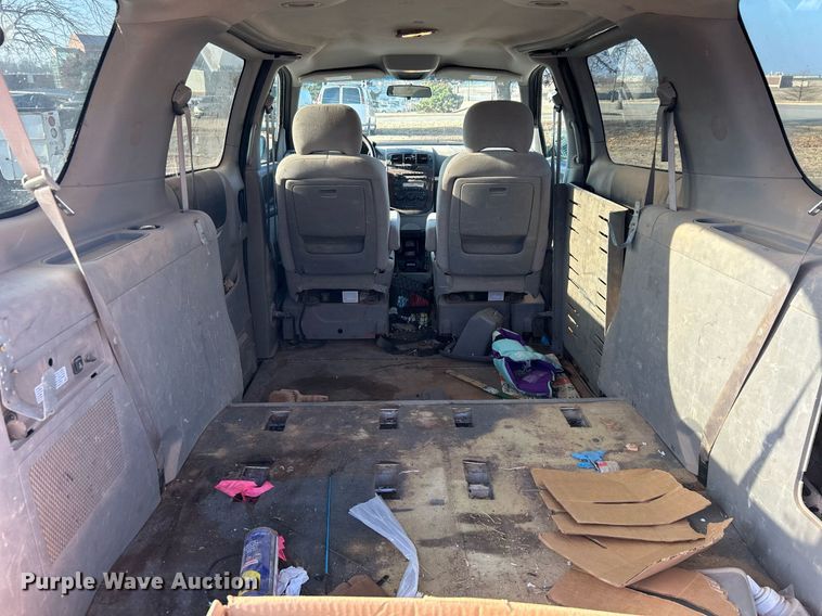 image for item NB9306 2007 Chevrolet Uplander handicap accessible van