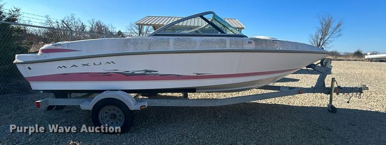 image for item NB9313 2006 Maxum  1800MX boat