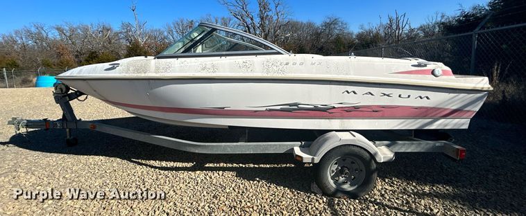 image for item NB9313 2006 Maxum  1800MX boat