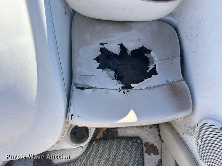 image for item NB9313 2006 Maxum  1800MX boat