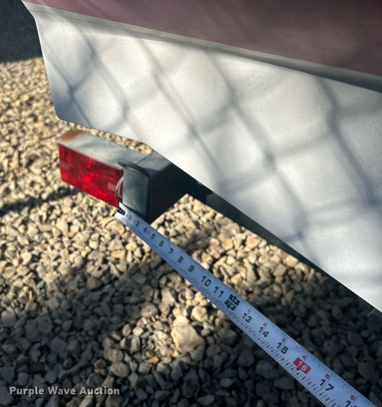 image for item NB9313 2006 Maxum  1800MX boat