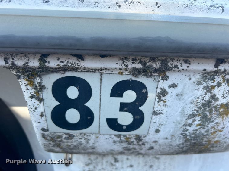 image for item NB9313 2006 Maxum  1800MX boat