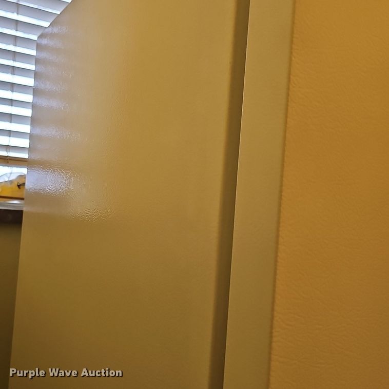 image for item NE9409 2010 Marvel Scientific medical fridge and freezer