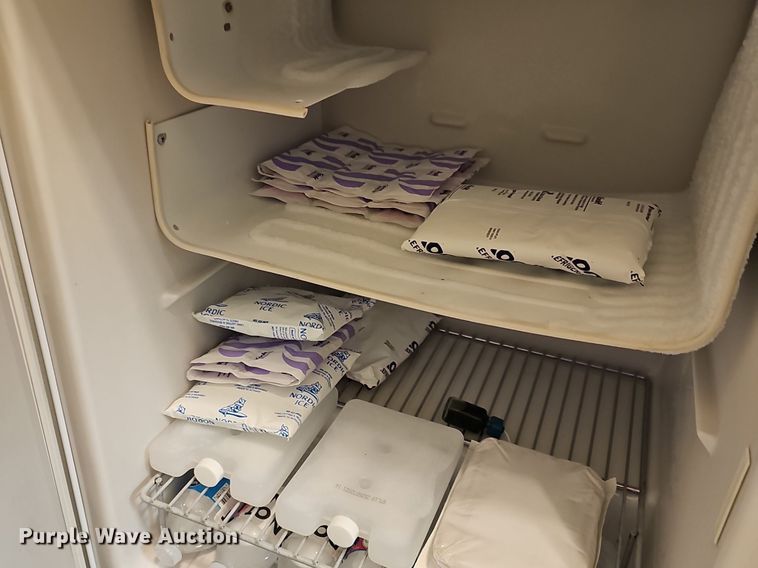 image for item NE9409 2010 Marvel Scientific medical fridge and freezer