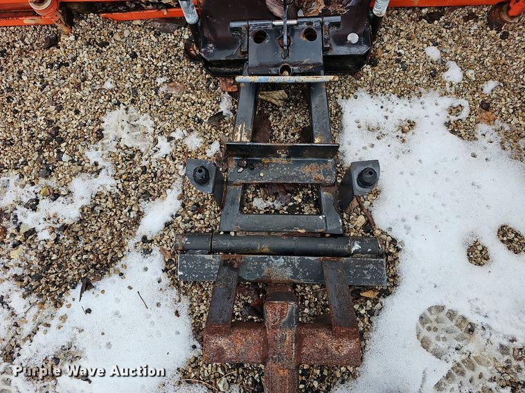 image for item NE9416 Kubota ZD3110A blade