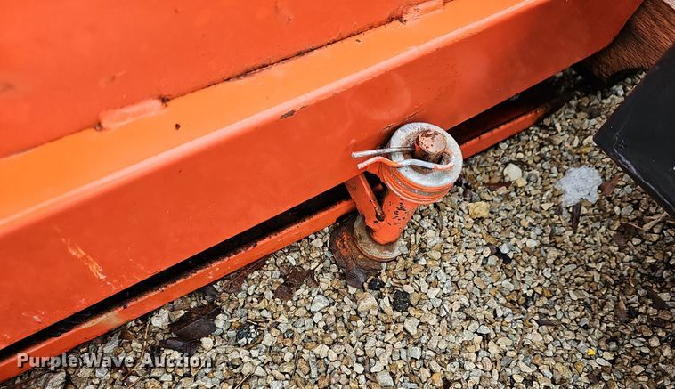 image for item NE9416 Kubota ZD3110A blade