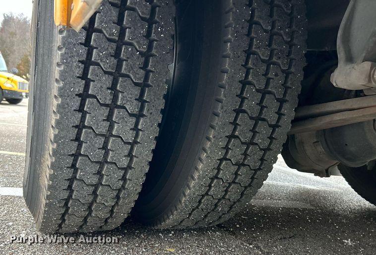 image for item NE9698 2014 Thomas Built school bus