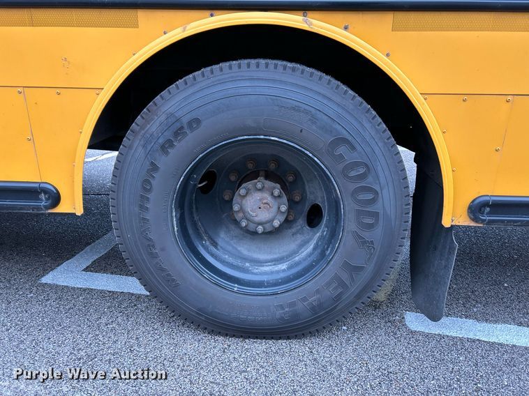 image for item NE9698 2014 Thomas Built school bus