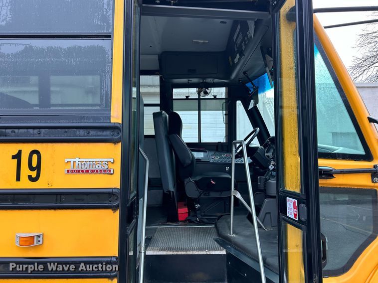 image for item NE9699 2014 Thomas Built school bus