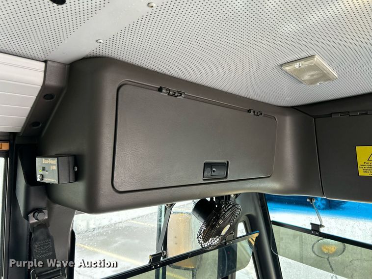 image for item NE9699 2014 Thomas Built school bus