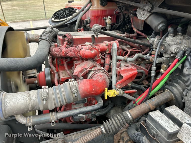 image for item NE9699 2014 Thomas Built school bus