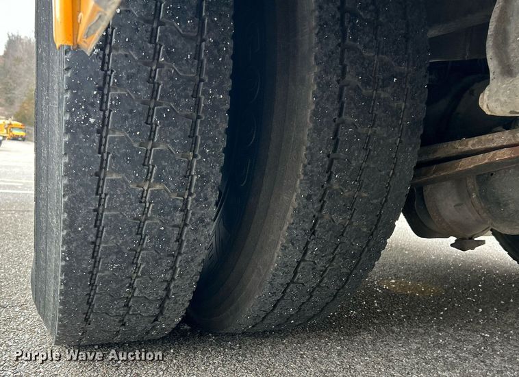 image for item NE9699 2014 Thomas Built school bus