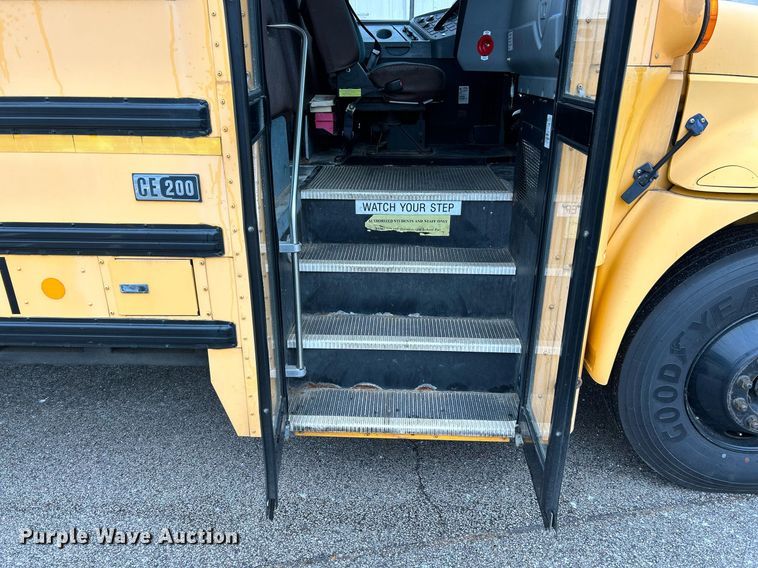image for item NE9700 2008 IC CE200 school bus