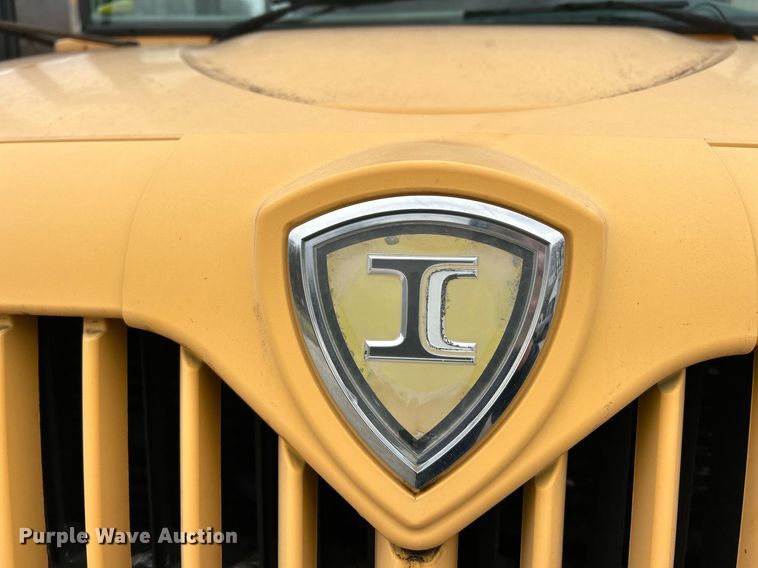 image for item NE9700 2008 IC CE200 school bus