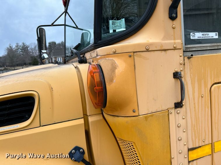 image for item NE9701 2008 IC CE200 school bus