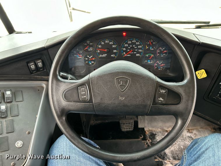 image for item NE9701 2008 IC CE200 school bus