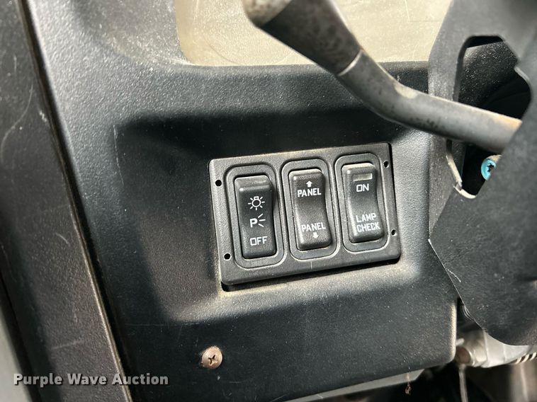 image for item NE9701 2008 IC CE200 school bus