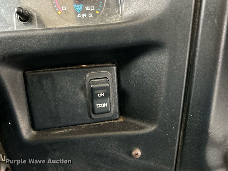 image for item NE9701 2008 IC CE200 school bus