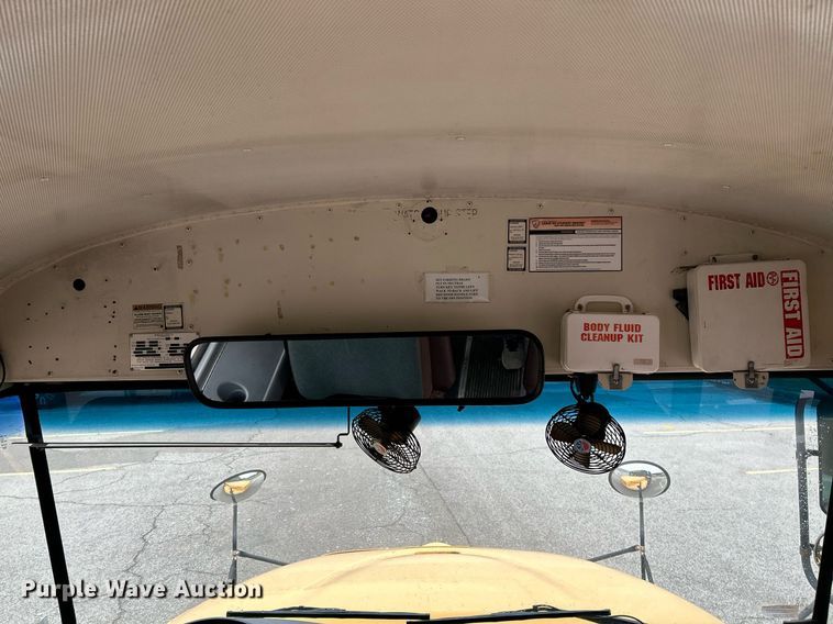 image for item NE9701 2008 IC CE200 school bus